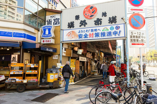 A Complete Guide to Tsukiji Outer Market: Still the Same Attractions and Fun after the Relocation