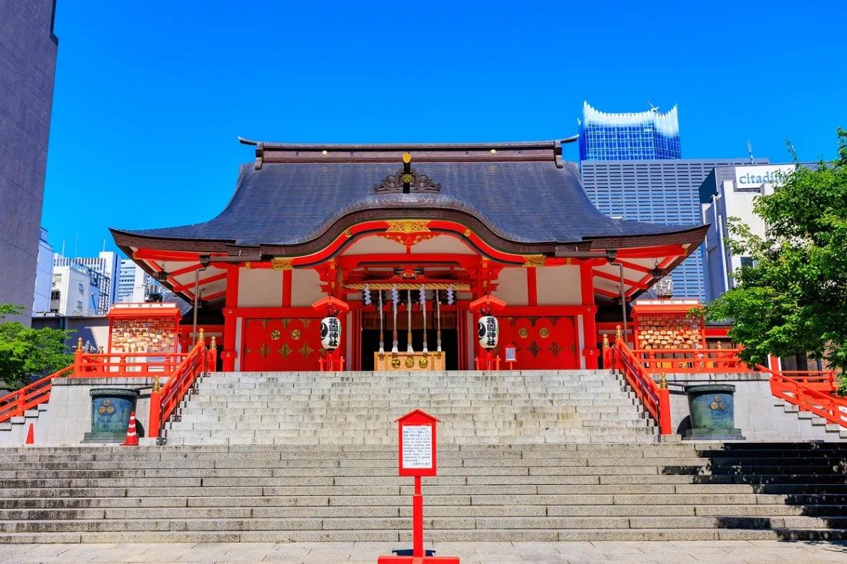 Shinjuku Hanazono Shrine is an urban power spot