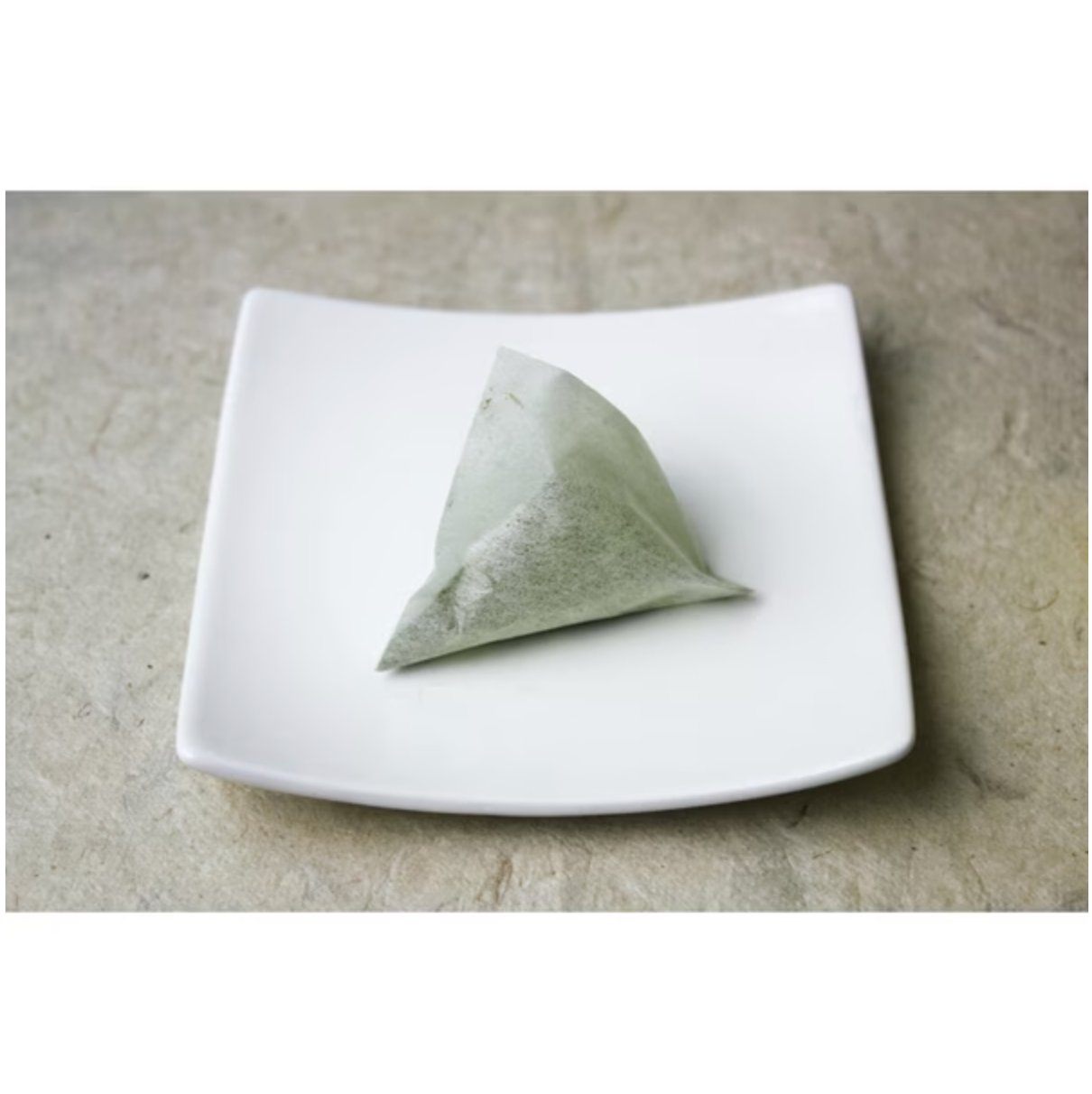 Juroen Matcha Genmaicha triangular tea pack 4g x 50 bags - NihonMura